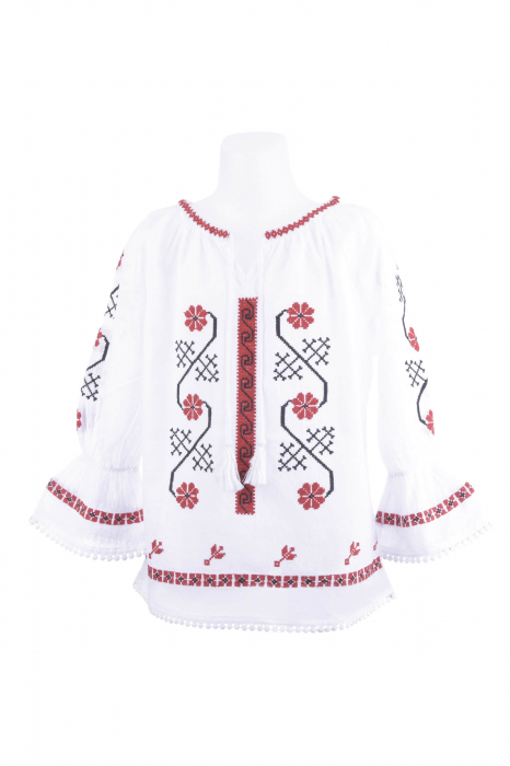 Ie traditionala alba pentru fetite cu motiv geometric rosu Iasmina