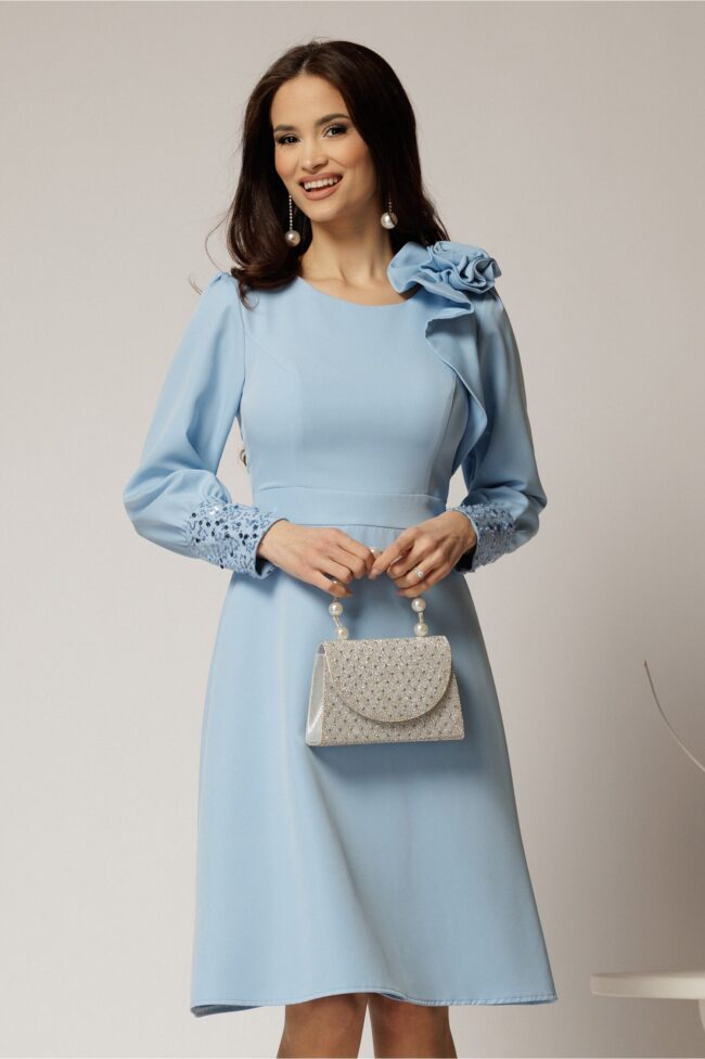 Rochia DY Fashion bleu cu mansete din paiete si funda ampla pe umar
