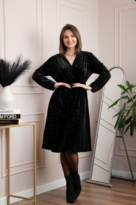 Rochie eleganta din catifea Alexa cu strasuri si croi petrecut - Negru