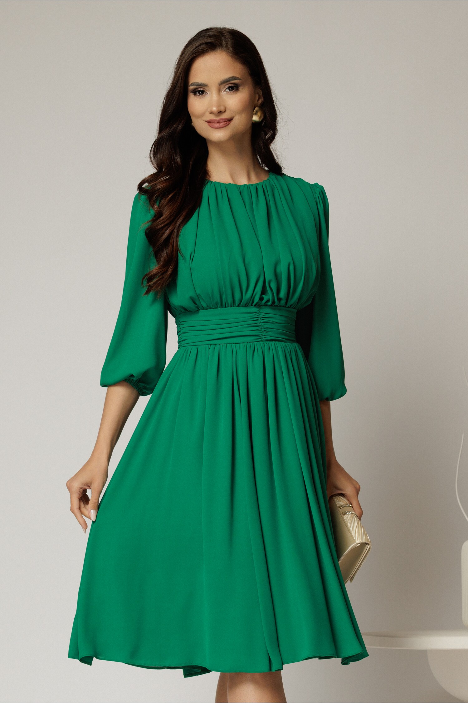 Rochie DY Fashion din voal verde clos cu pliuri