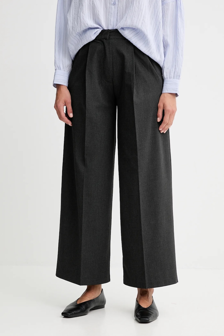 Sessun pantaloni