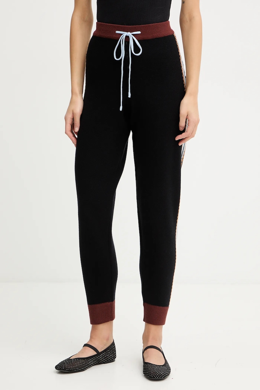 Never Fully Dressed pantaloni de trening