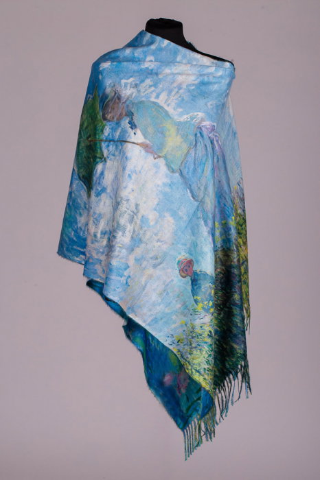 Esarfa vascoza cu model inspirat a dupa   Fata cu umbrela   a lui Claude Monet